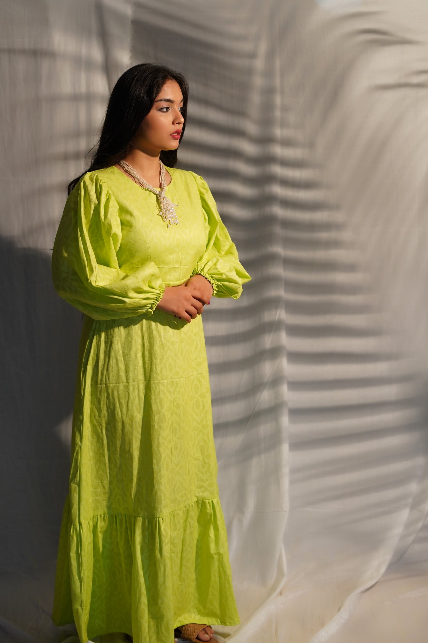 Long dress with full ballon sleeves